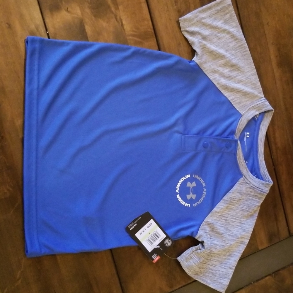 NWT Under Armour boys shirt